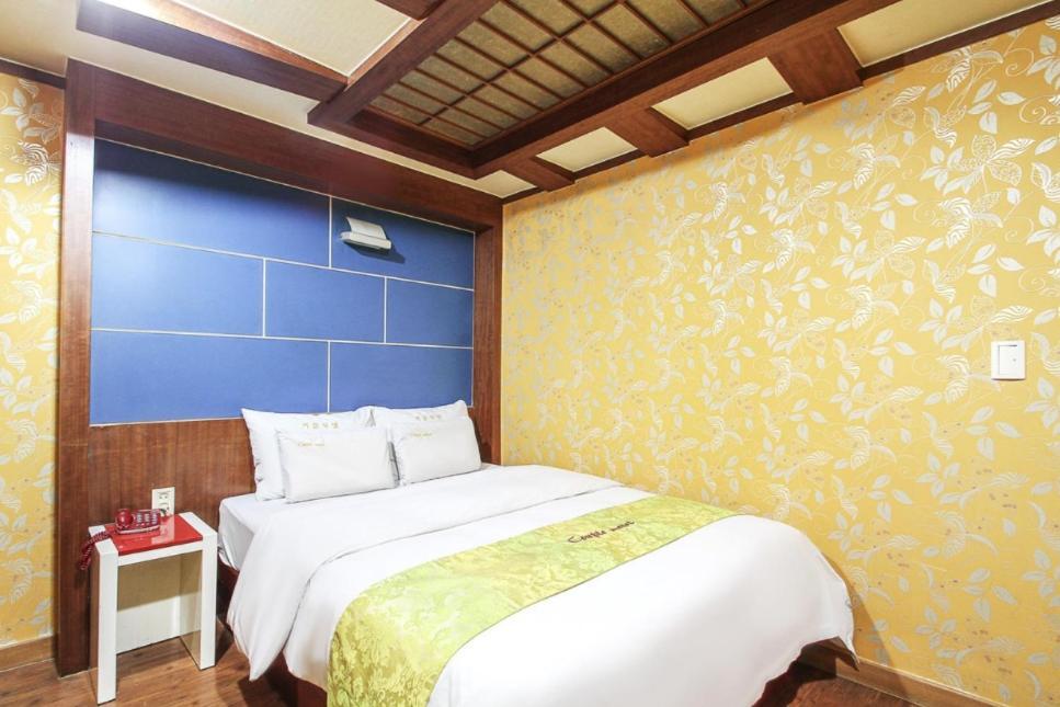 Couple Motel Seoul Eksteriør billede
